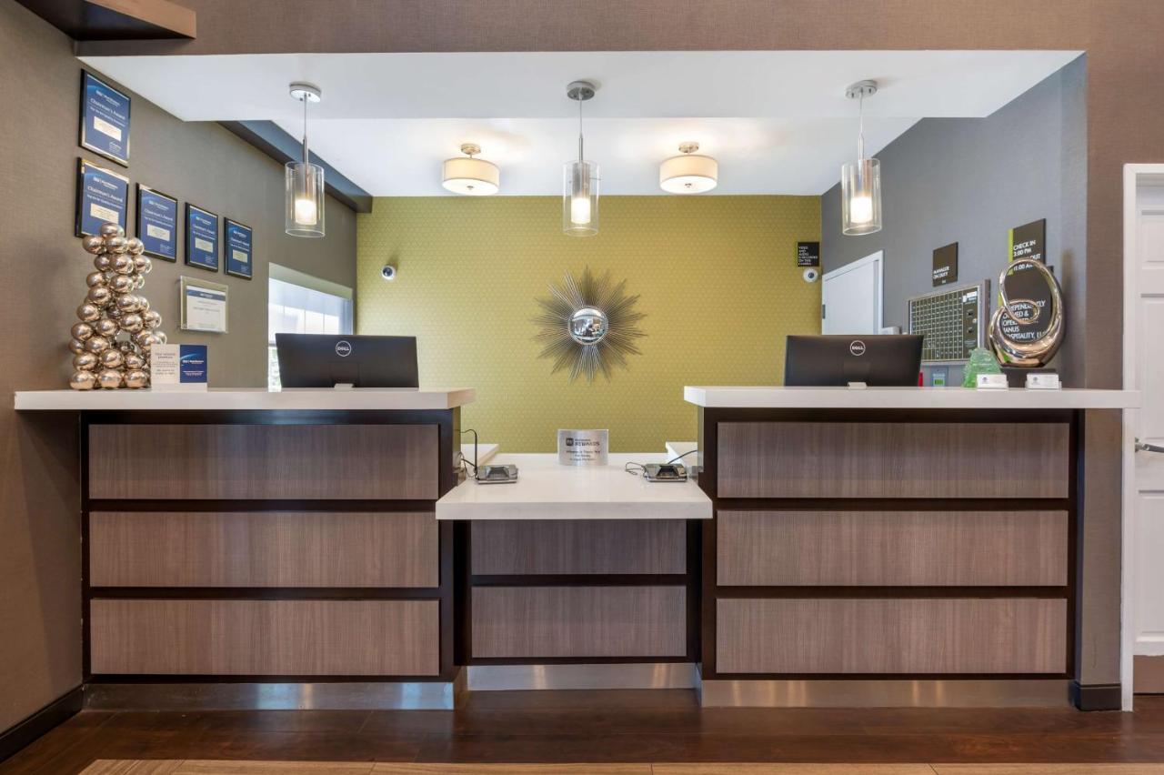 Best Western Hilliard Inn&Suites Exterior foto