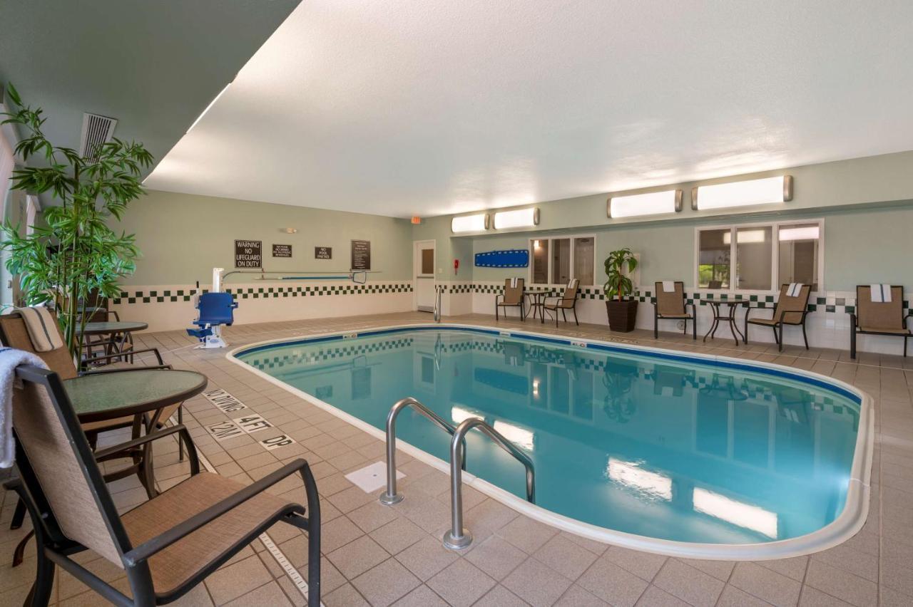 Best Western Hilliard Inn&Suites Exterior foto