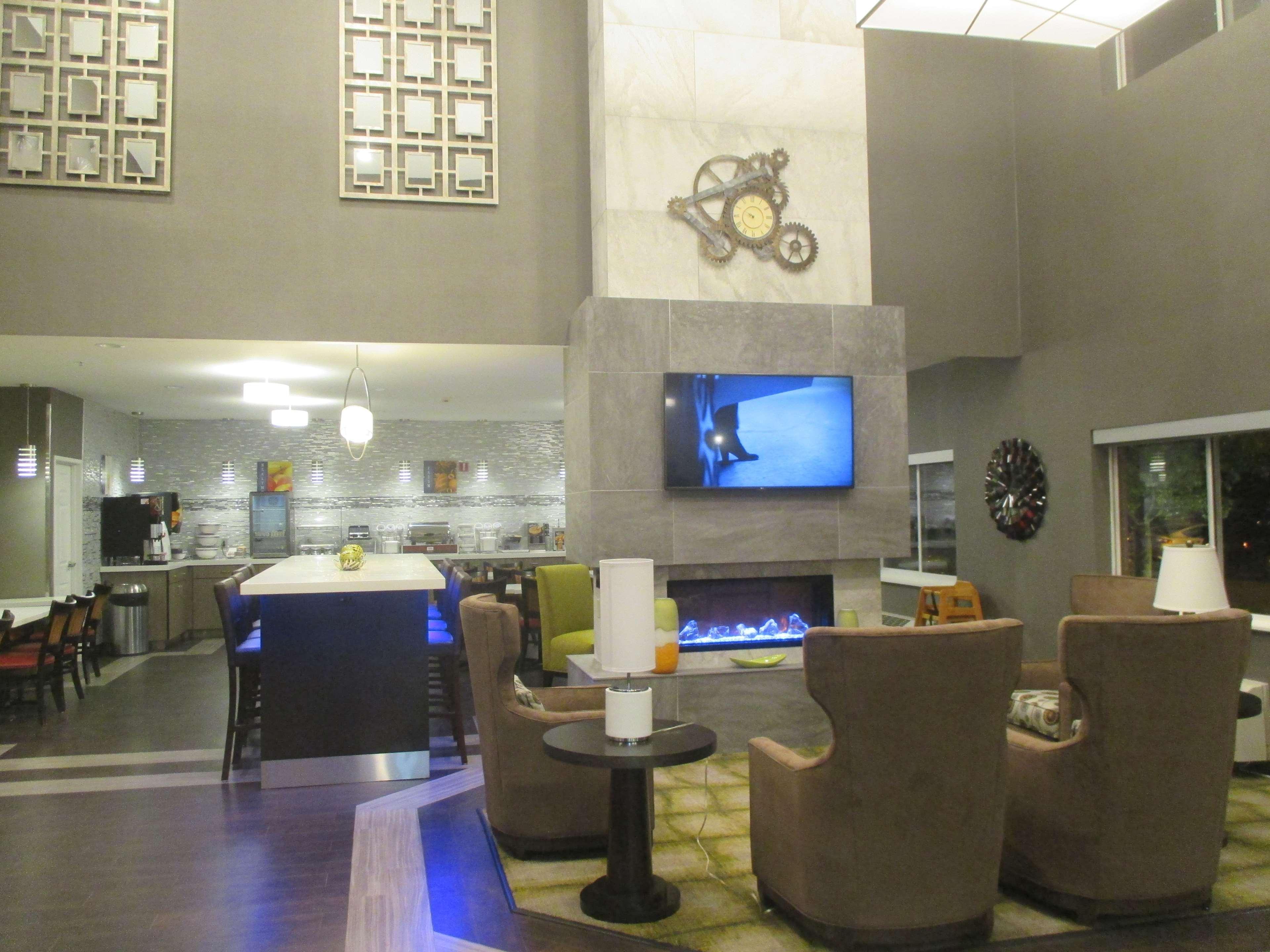 Best Western Hilliard Inn&Suites Exterior foto