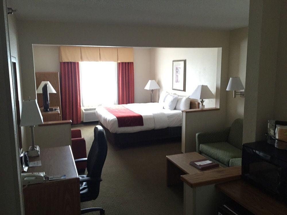 Best Western Hilliard Inn&Suites Exterior foto